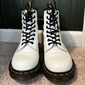 Women’s 7 Dr. Martens